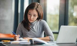How to Use Paraphrasing Tools for Academic Writing
