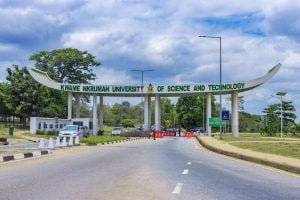 348 KNUST Students Receive Scholarships